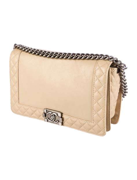 chanel boy reverso small flap bag|Chanel boy small quilted bag.